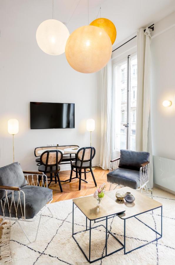 Апартаменти Habitat Parisien - 1Br-1Ba - Bourse Montorgueil Екстер'єр фото